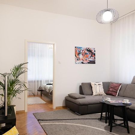 Modern Spacious 3Bdr Apartment In Heart Of Zagreb Extérieur photo
